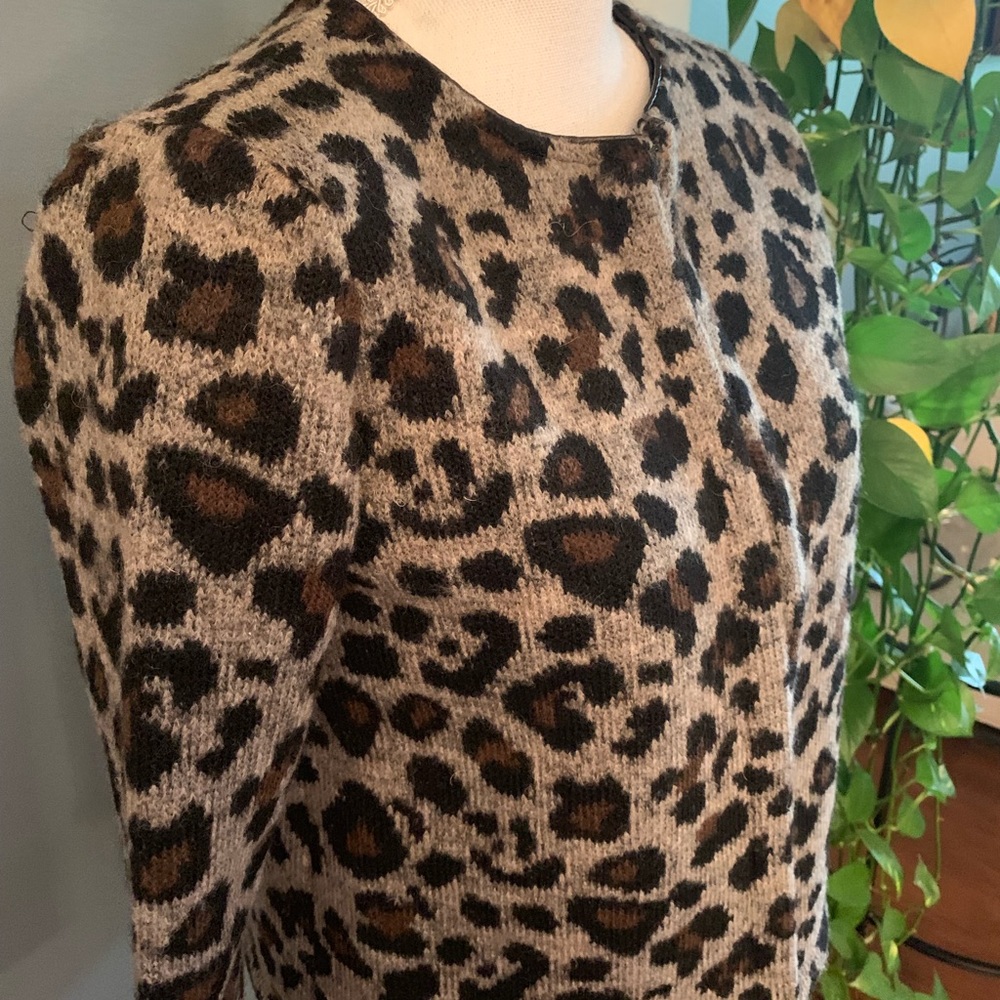 NWT! Sara Campbell Leopard Sweater~Size XS - Picture 2 of 5